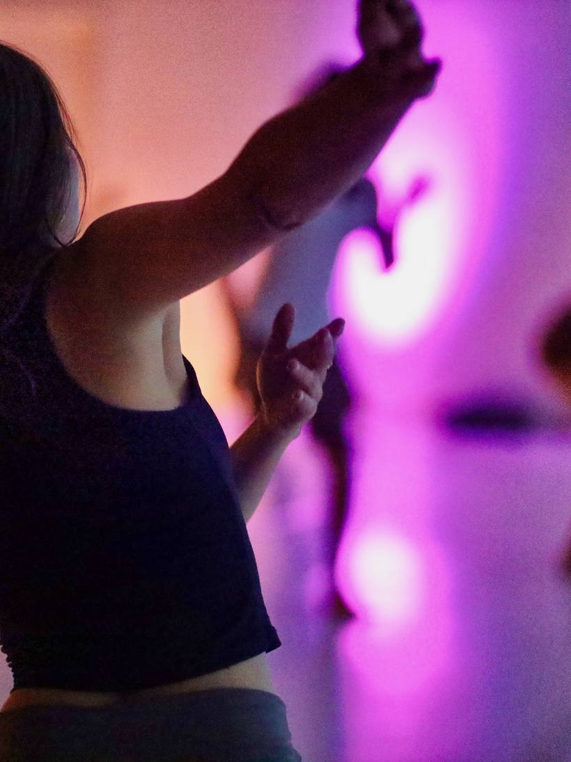 T&auml;nzerinnen und T&auml;nzer auf der Fl&auml;che beim Essential Dance, Freiburg